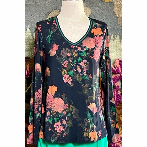 Johnny Was Amapola Favorite Swing Tee S - Picture 1 of 12